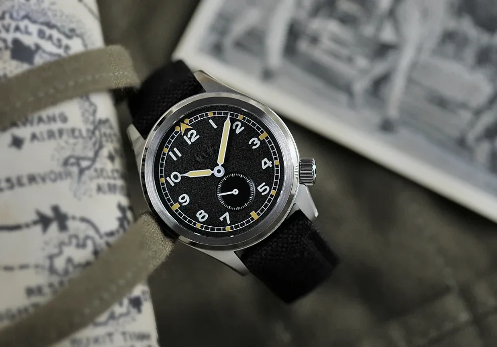 Montre Vario 1945 D12 Field Watch 10