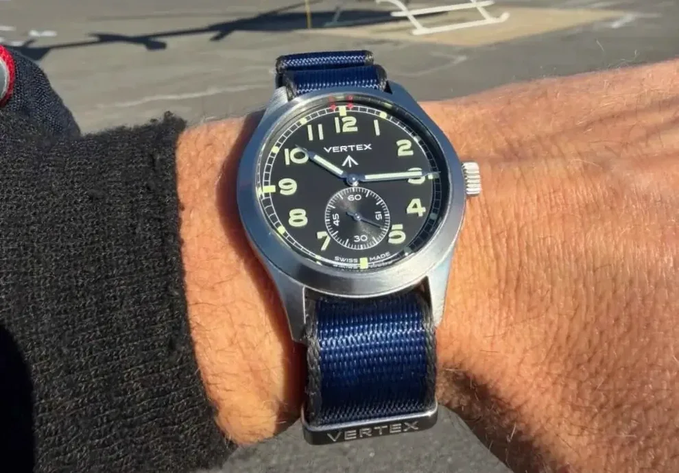 Montre Vertex The M100A 11