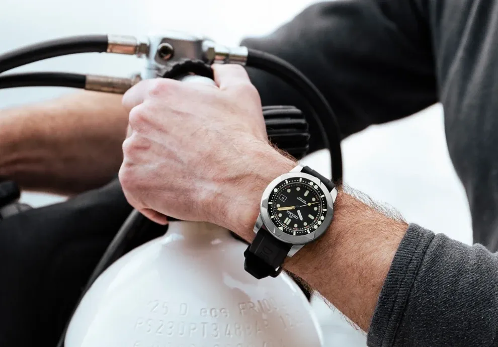 Montre Delma Quattro 8