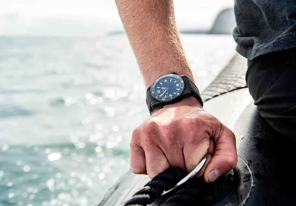 Montre plongee elliot brown bloxworth heritage diver 13