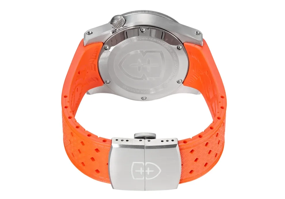 Montre plongee elliot brown bloxworth heritage diver 8
