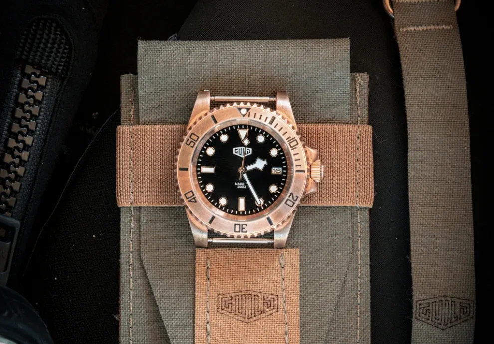 Montre plongee guild mark v bronze heritage diver 22