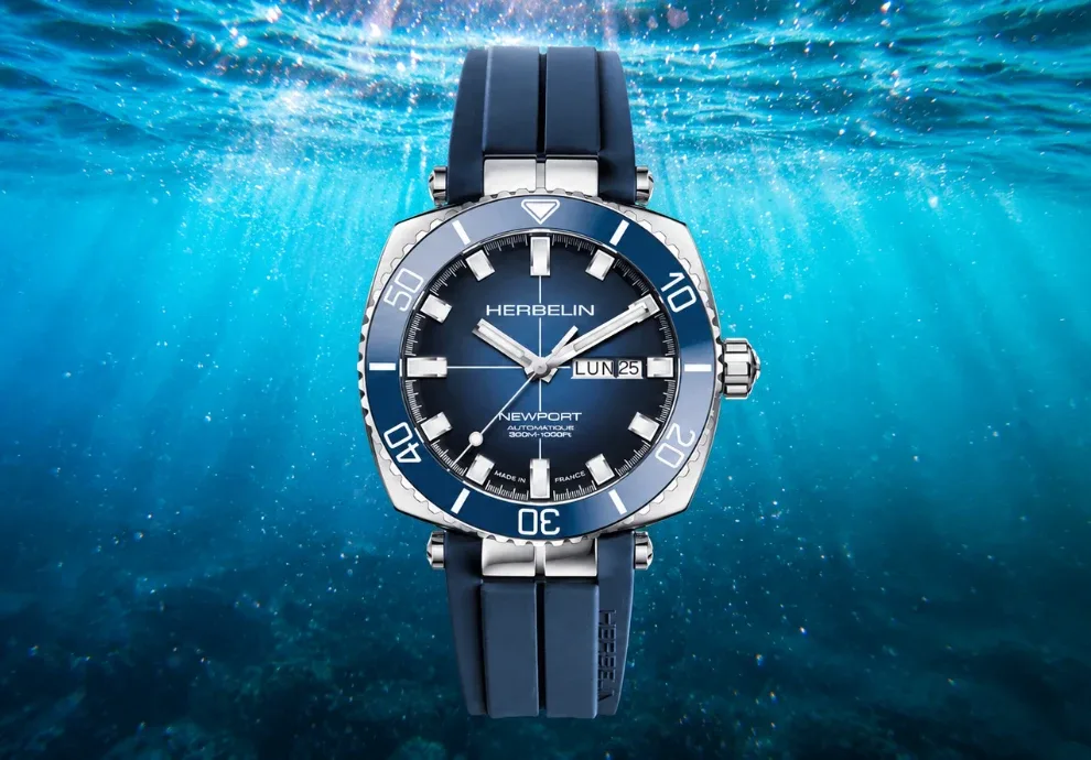 Montre plongee herbelin newport diver automatique 25