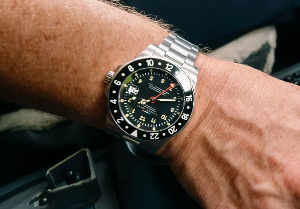 Montre plongee humbert droz hd9 gmt 31