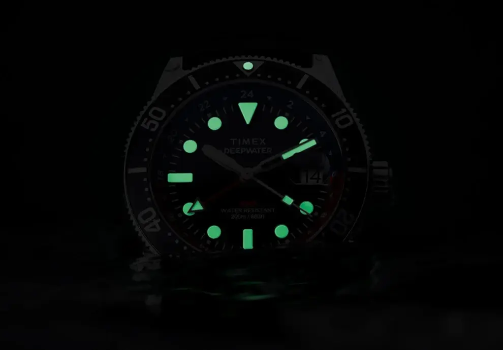 Montre plongee timex deepwater reef 200 gmt 10